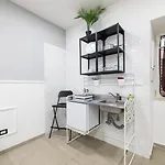 Apartman Many House