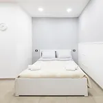 Many House * Неаполь